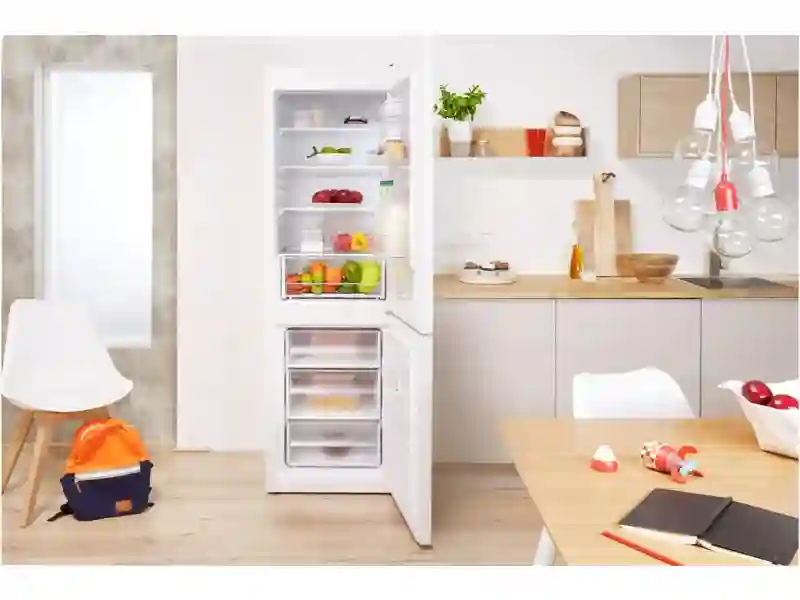 Fridge INDESIT - 339 L White