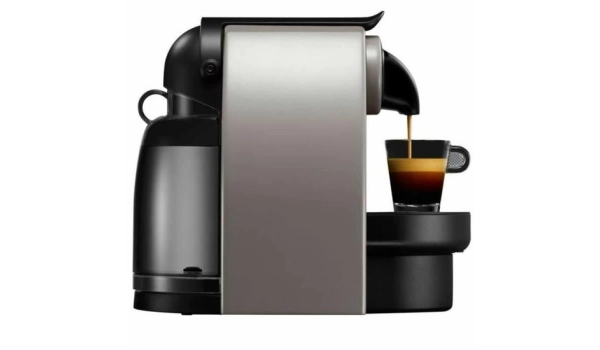 Machine à café NESPRESSO Essenza
